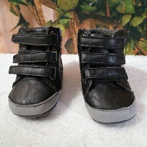 Kids Toys'R'Us Infant Sz 1 Black High Top Camo Booties